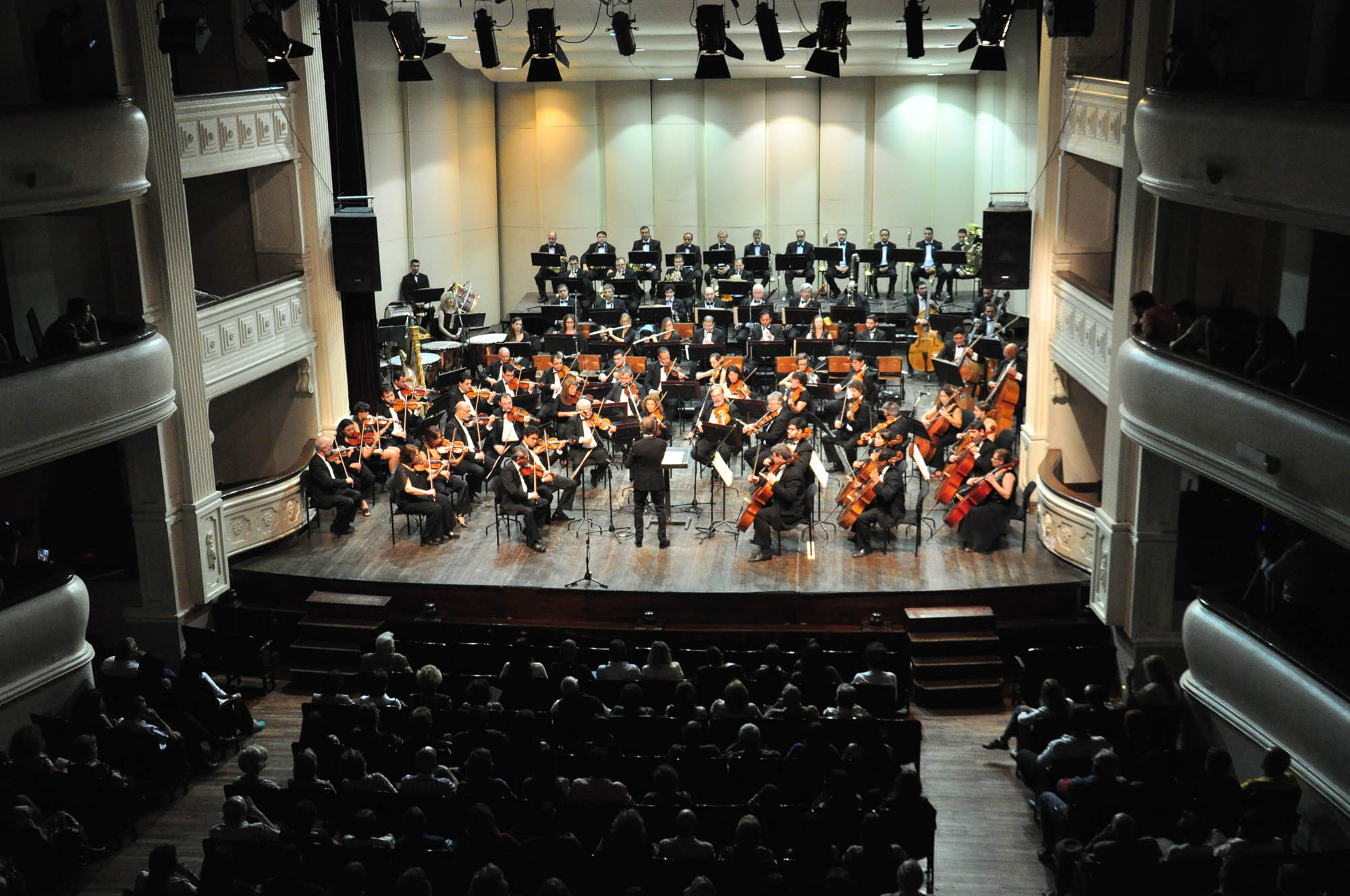 07-08-15Filarmonica