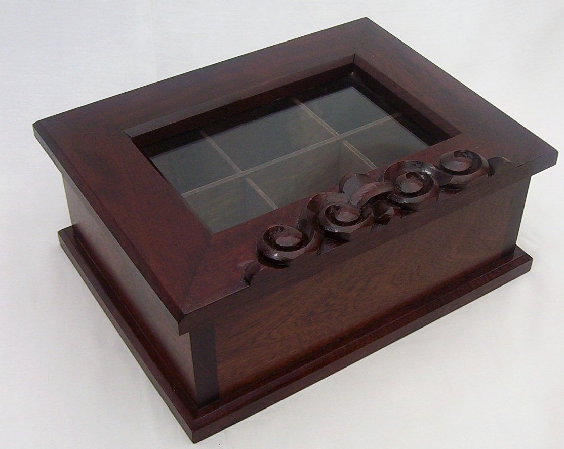 Caja de Té de Madera Tallada : Catálogo