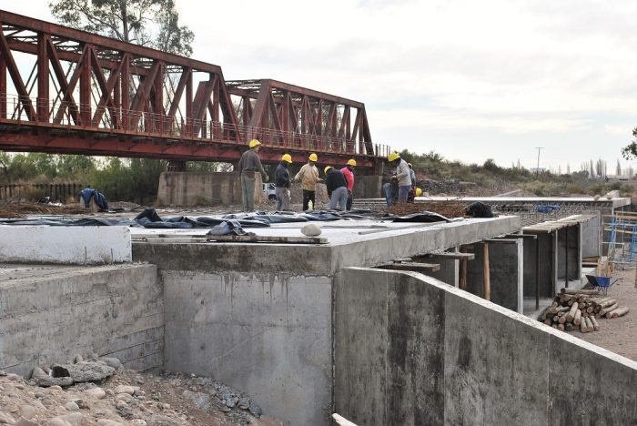 Avanza la construcción del nuevo desvío de cargas en San Rafael ...