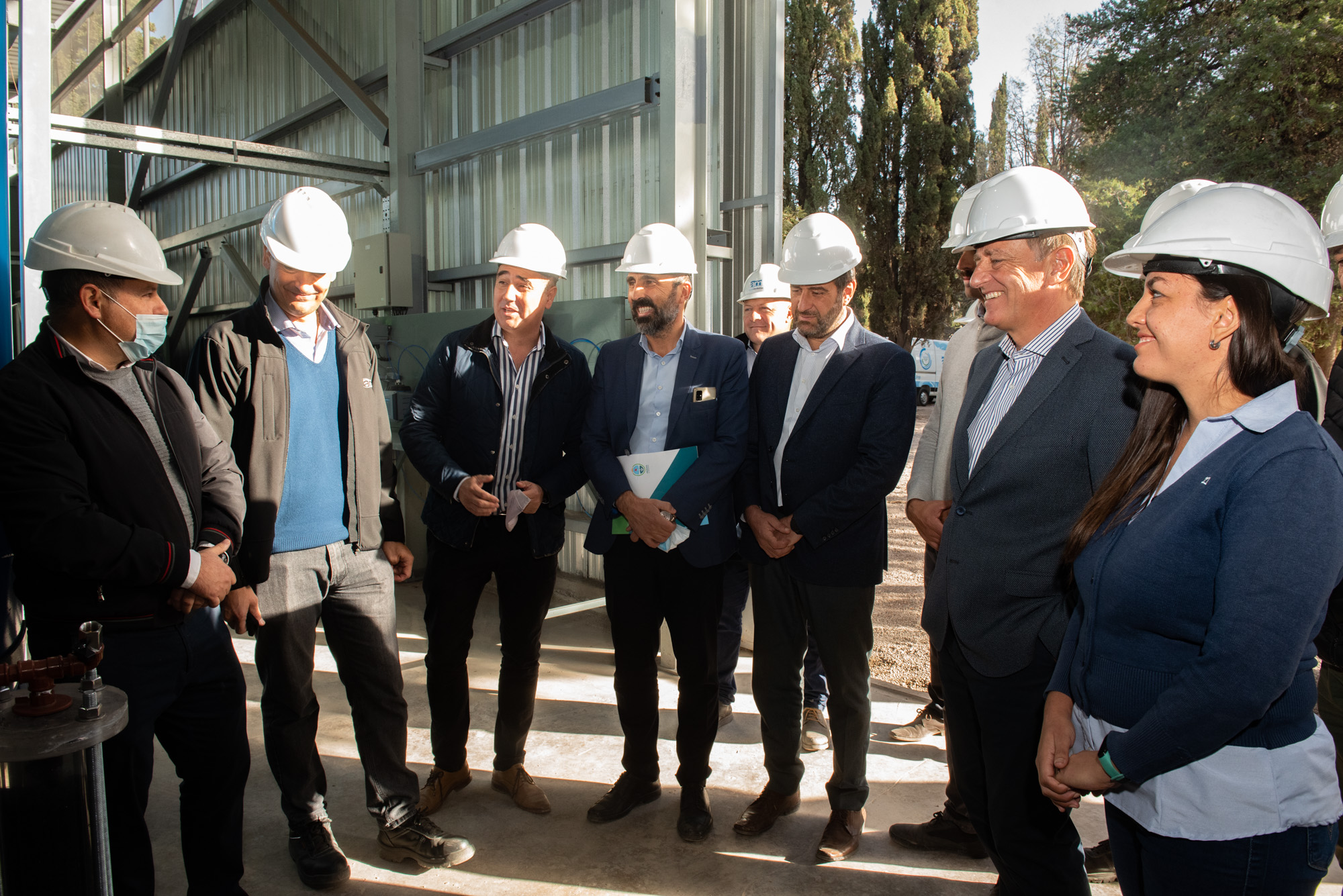 El Gobernador recorrió obras de agua y saneamiento en el Gran Mendoza ...
