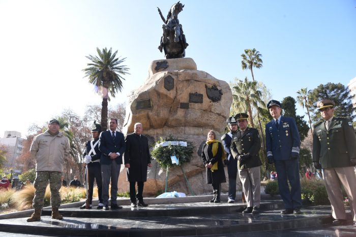 San Martín fue conmemorado por los estudiantes de Mendoza