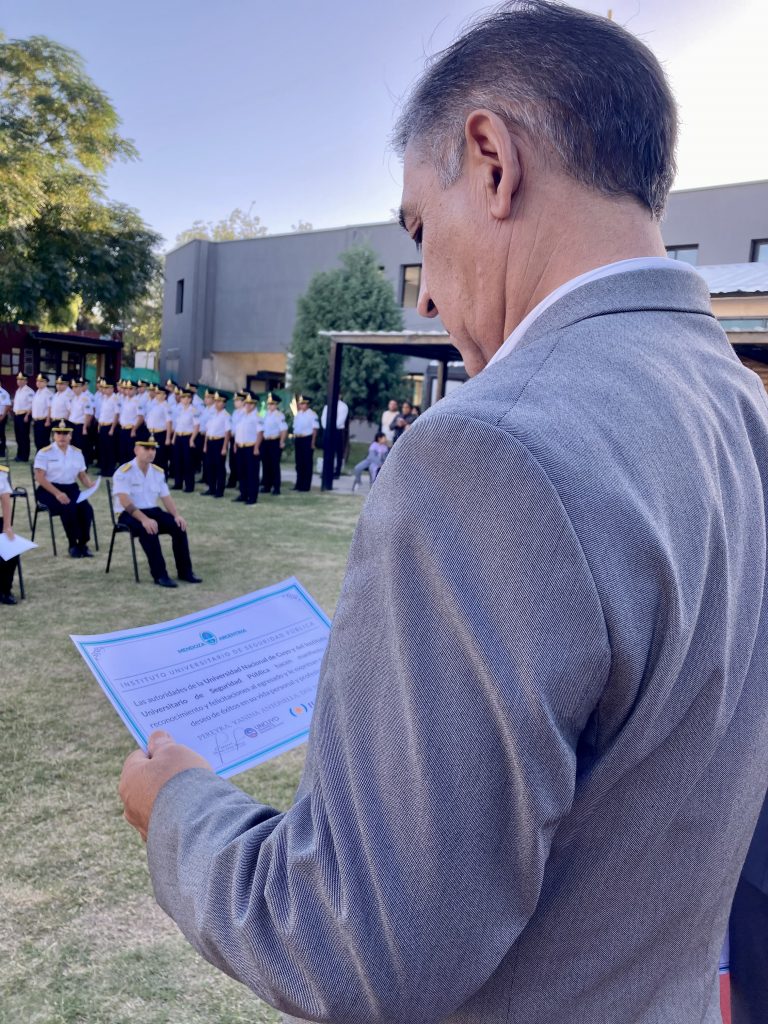 El Servicio Penitenciario reconoció a los cadetes que egresaron de la ...