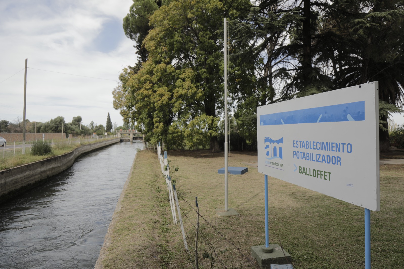 San Rafael: avances en obras de agua y cloacas : Prensa Gobierno de Mendoza