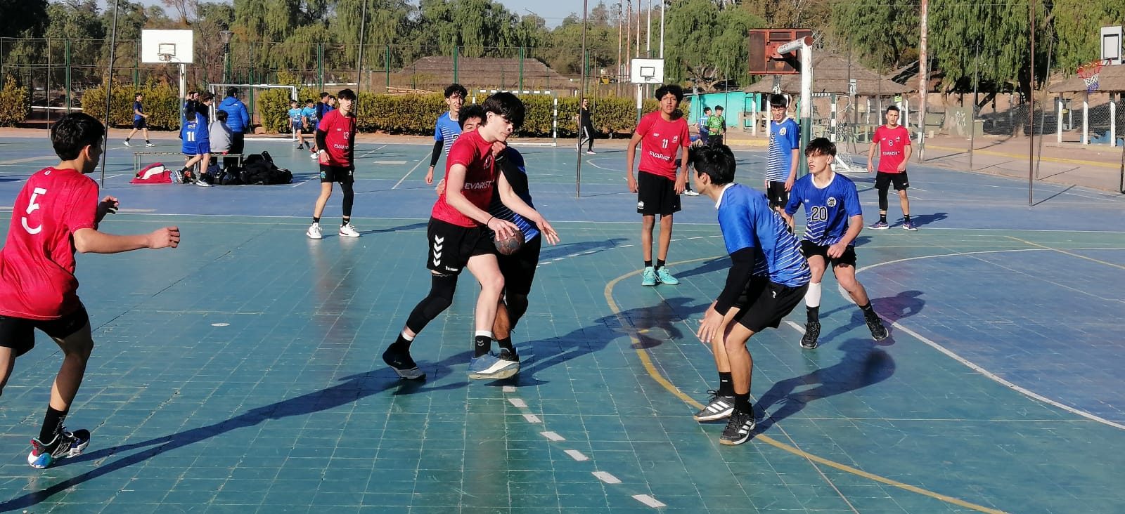 futbol adolescentes niños