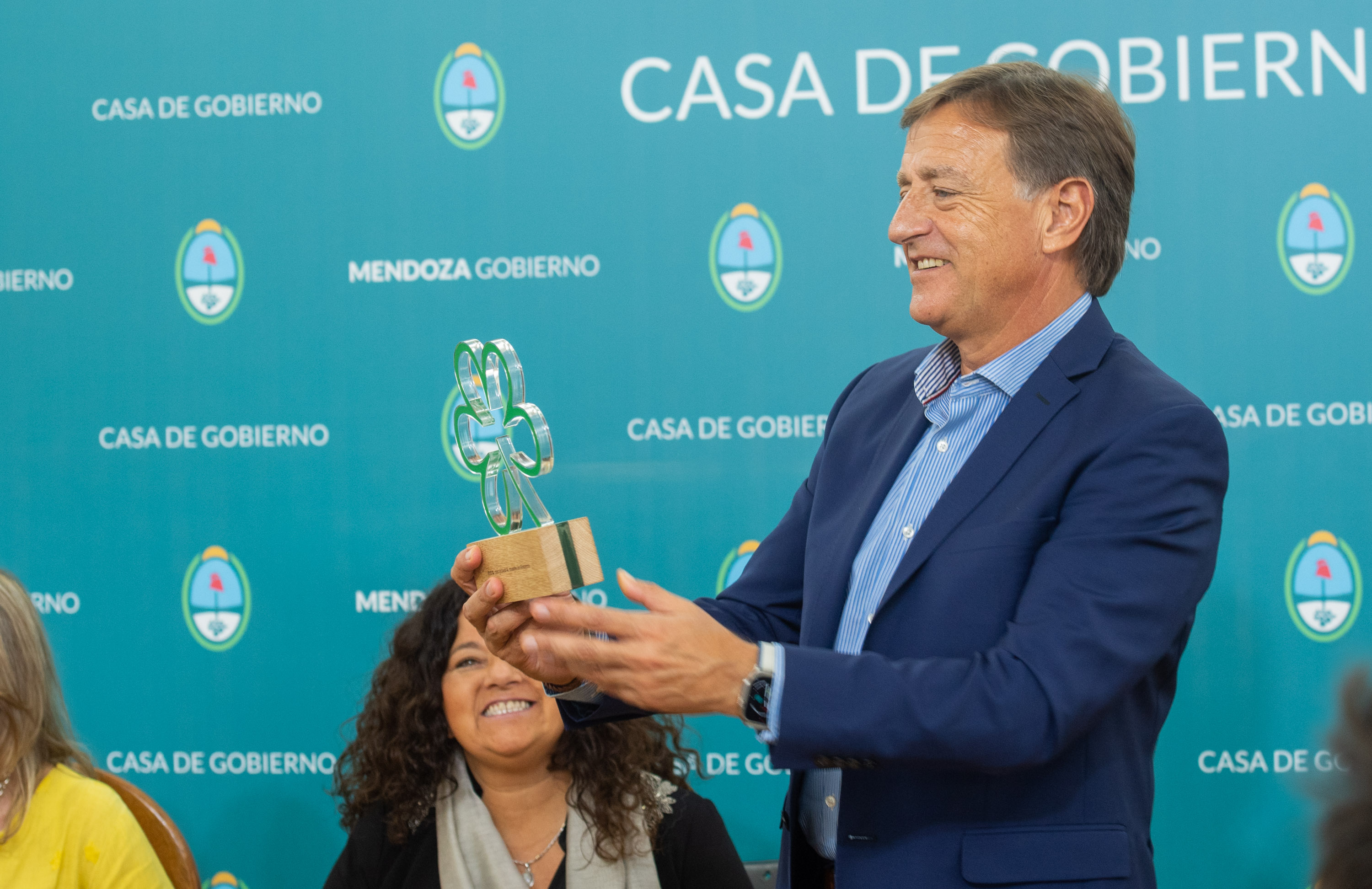 Suarez recibió a los establecimientos mendocinos distinguidos por la Guía Michelin