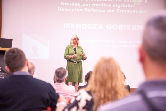 La UTN fue sede de la conferencia sobre cómo prevenir estafas y fraudes digitales