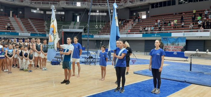 Presentaron a los gimnastas del seleccionado argentino