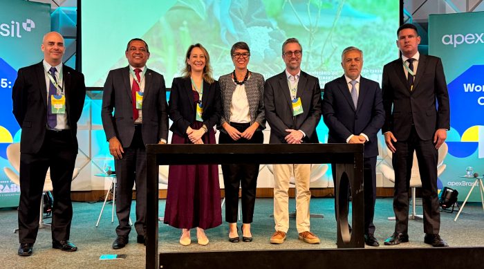 Fertilizantes 2025: escenarios y perspectivas”, un foro que reunió a actores clave del sector para debatir tendencias, desafíos y oportunidades.