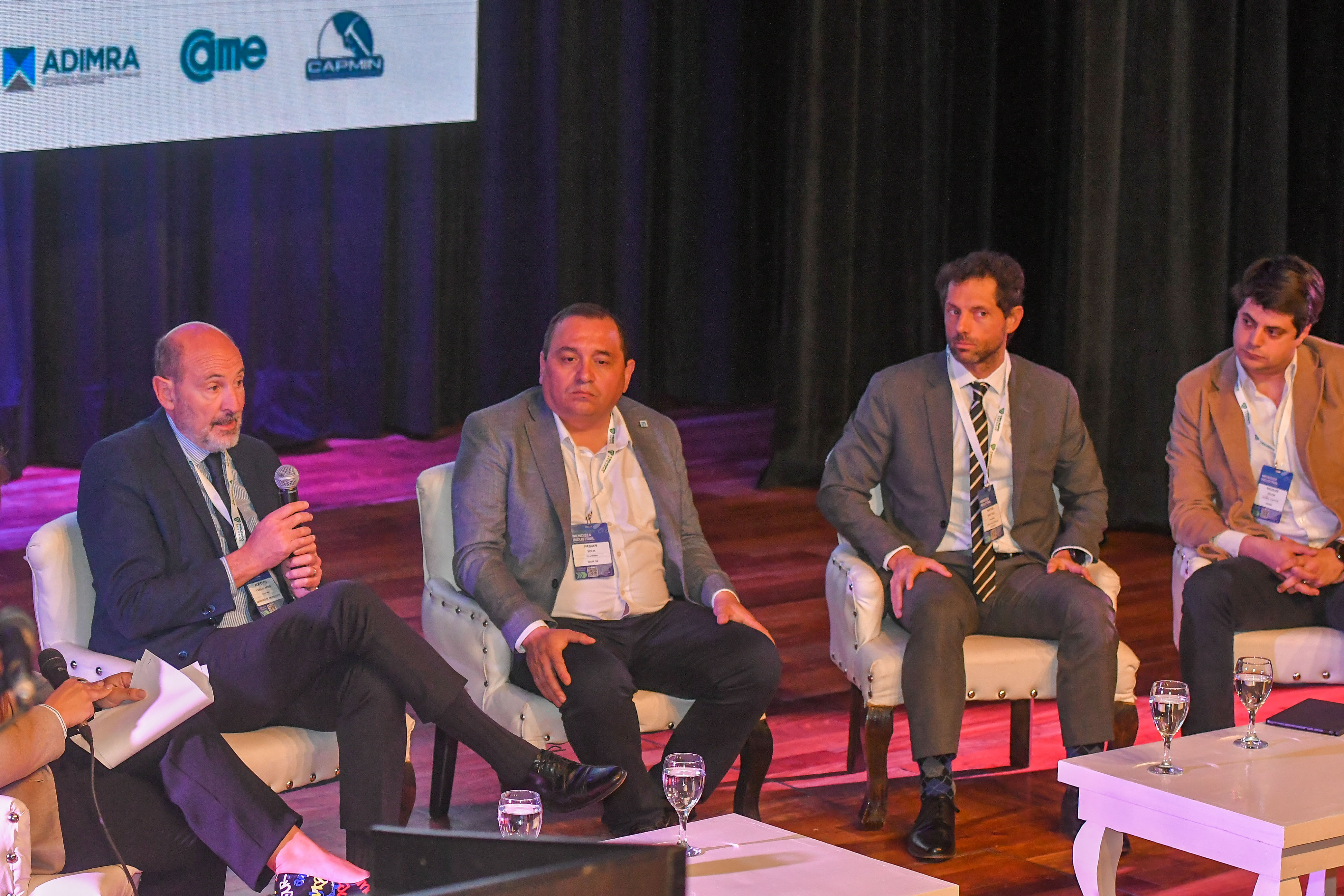 Vargas Arizu impulsó el desarrollo industrial en el Panel de Políticas Públicas de la Expo 2025 Mendoza